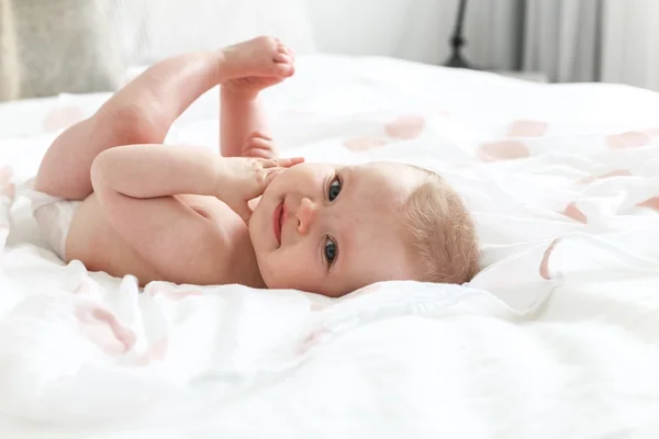 Sem infecções: 3 dicas para limpar a região íntima da sua filha