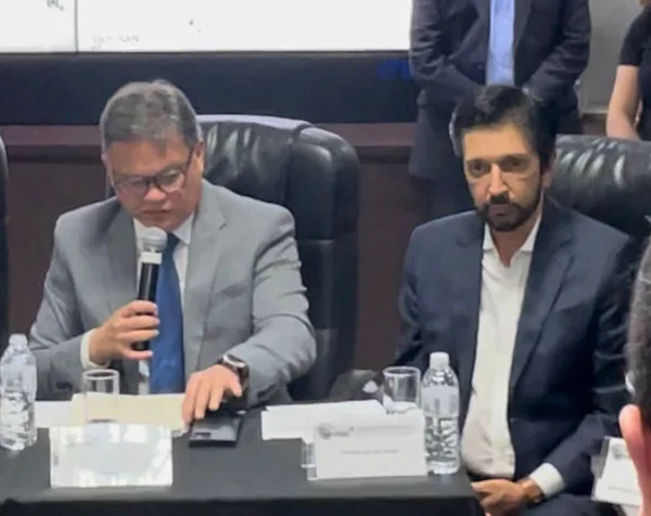 Lincoln Gakiya e Ricardo Nunes