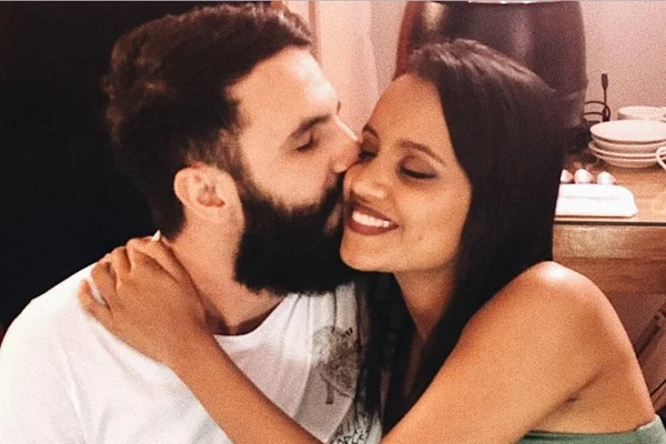 BBB18: “Quero ficar com ela”, diz Wagner ao assumir namoro com Gleici