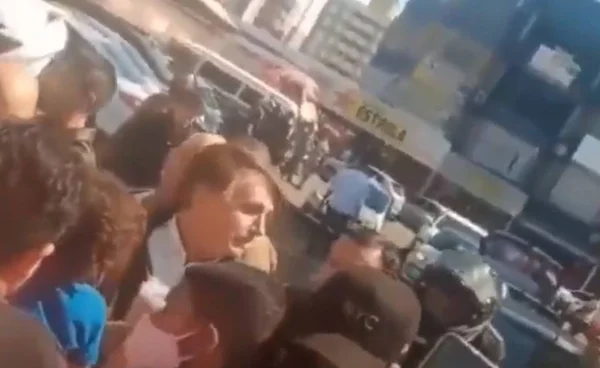 Bolsonaro visita Ceilândia