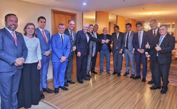 Lula teve encontro com deputados e senadores do PSD nesta terça-feira (29/11)