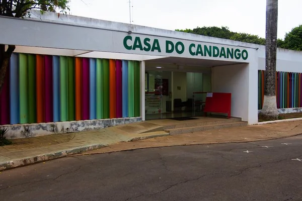 Fachada da Casa do Candango