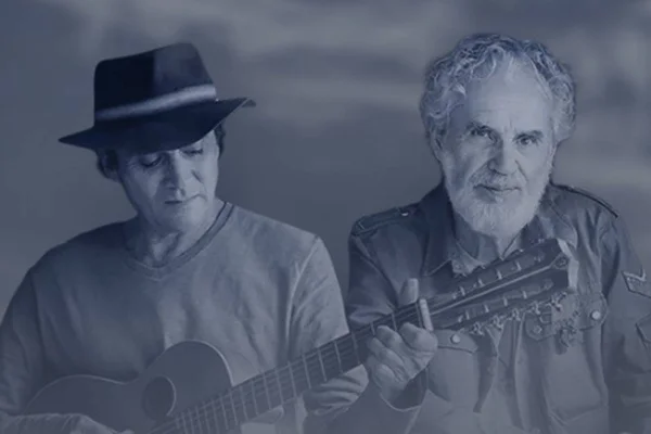 Os cantores Almir Sater (esquerda) e Renato Teixeira (direita) em arte com filtro acinzentado - Metrópoles