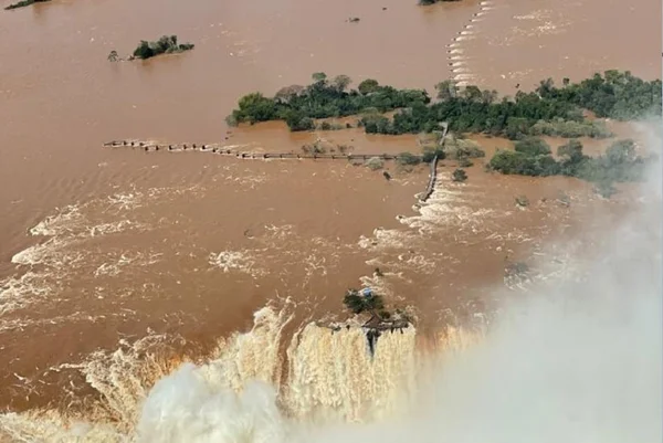 Cataratas do Iguaçu, Garganta do Diabo