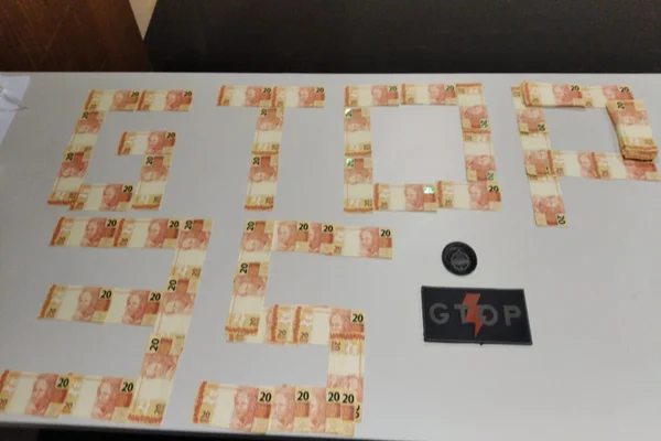PMDF prende taxista que transportava R$ 3,5 mil em notas falsas
