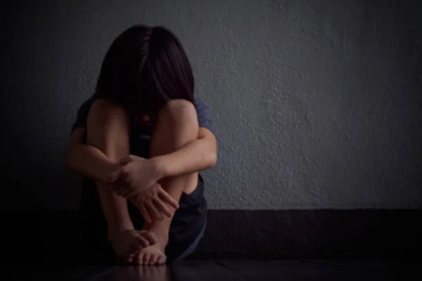Abuso sexual infantil. adolescente abusa de irmã- Metrópoles