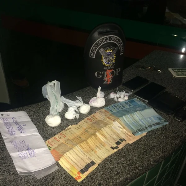 Fim do delivery. Polícia Militar prende dois homens que faziam entrega de drogas em domicílio na Asa Norte