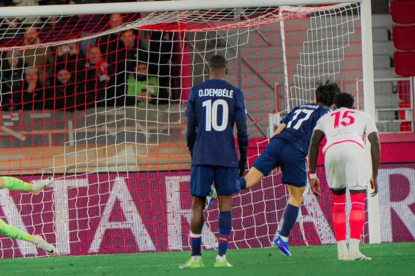 Champions: PSG vira e vence jogo de ida dos playoffs contra Monaco