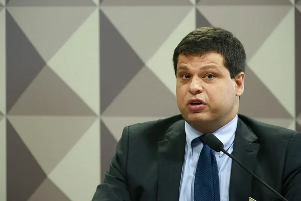 Miller fala à CPMI da JBS: “Nunca fui braço direito de Janot”