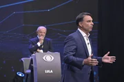 Debate entre Flávio Bolsonaro e Lula na Band Debate entre Flávio Bolsonaro e Lula na Band