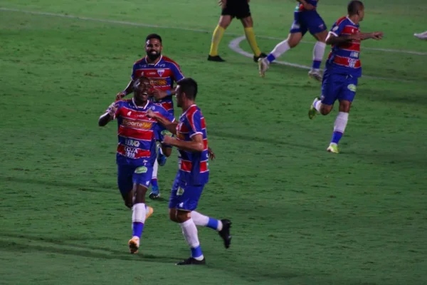 Fortaleza x Sport: onde assistir, horário, escalações