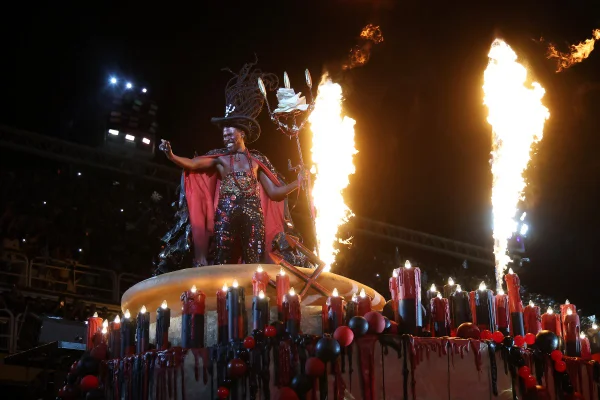 Carnaval no Rio: veja como foi o 2º dia de desfiles do Grupo Especial