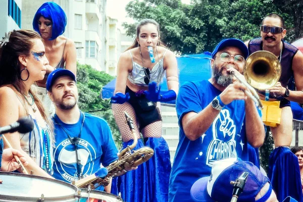 Diversos bloquinhos agitam o Carnaval de São Paulo nesta segunda-feira (16/2) em diversos bairros da capital paulista - Metrópoles