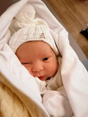 Marie Vitória, filha de Simone Poncio Marie Vitória, filha de Simone Poncio