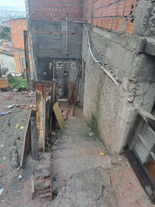 IMAGEM DE CATIVEIRO ONDE VÍTIMA FOI LIBERTADA E QUATRO FORAM PRESOS PELA POLÍCIA DE SP