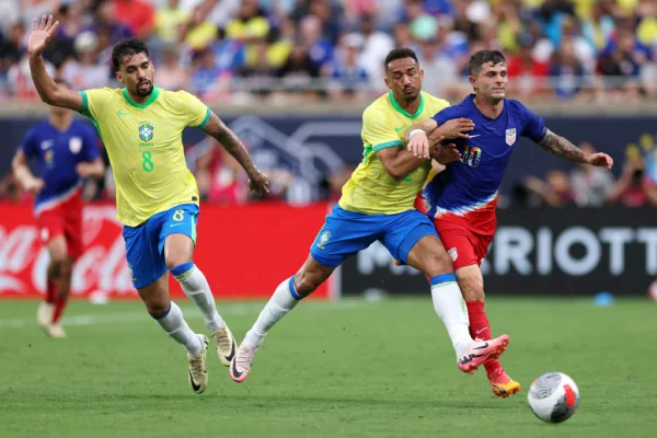 Brasil empata com os Estados Unidos antes da Copa América