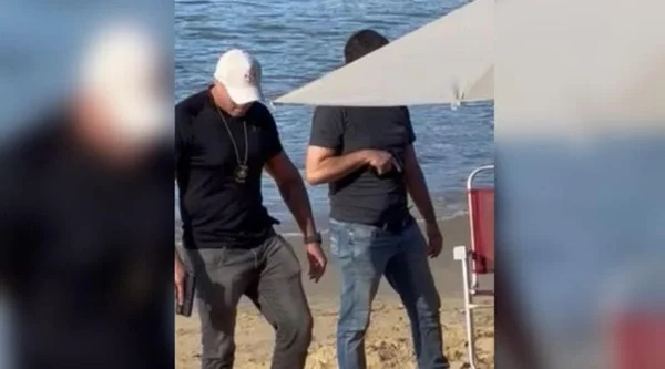 Rapaz saiu da areia algemado na tarde de terça-feira
