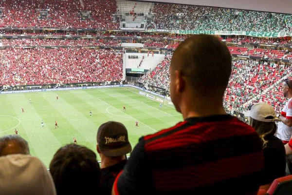 Torcedores no camarote do BRB na Supercopa - Metrópoles