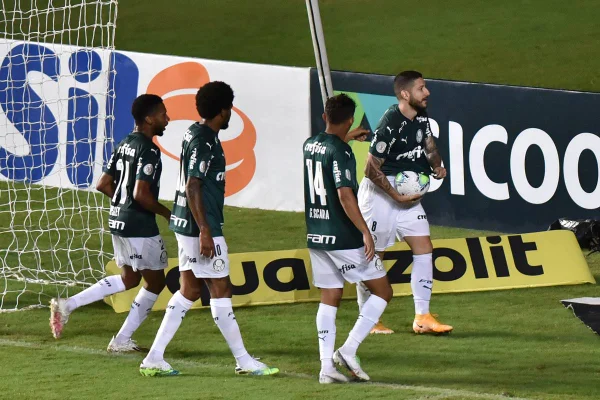 Bahia x Palmeiras pelo campeonato brasileiro