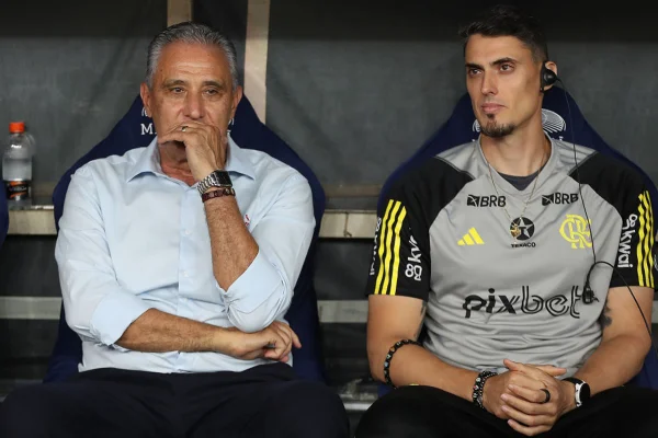 Imagem colorida de Tite - Metrópoles