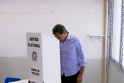 Haddad vota na zona sul de SP