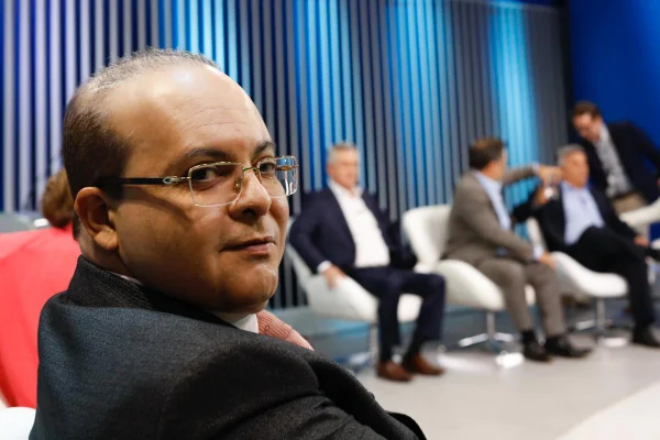 Ibaneis Rocha está de mudança para casa nova