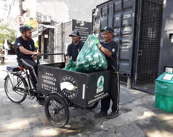 ex-catadores funcionários da green mining