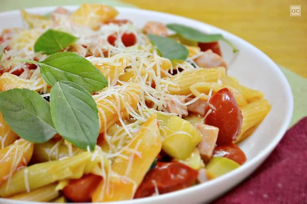 Macarrão colorido, receita
