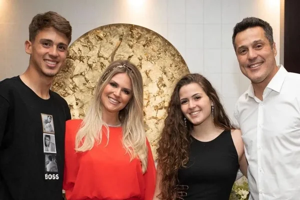 Filho de Susana Werner e Julio Cesar se pronuncia sobre separação dos pais