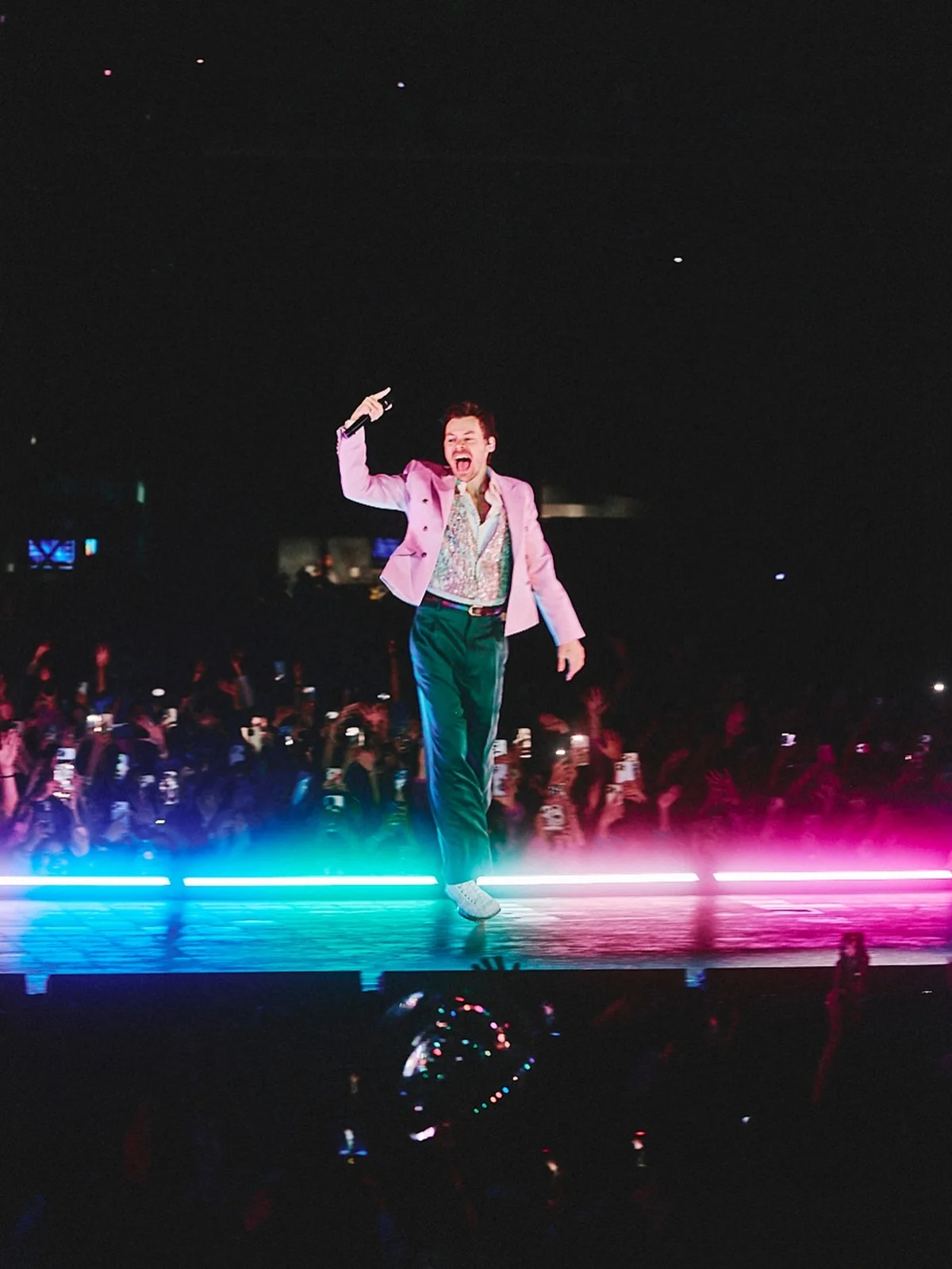 Harry Styles no show do México Harry Styles no show do México