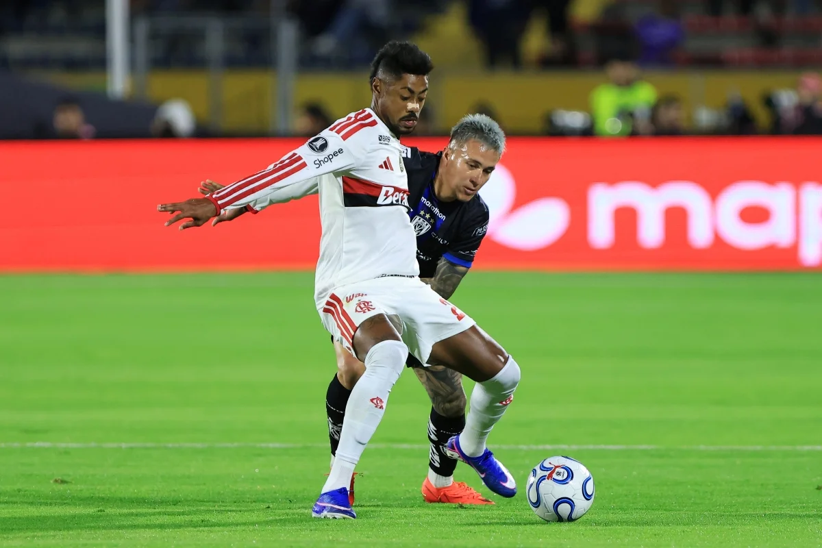 O Flamengo visitou o Independiente Del Valle pelas quartas de final da Libertadores O Flamengo visitou o Independiente Del Valle pelas quartas de final da Libertadores