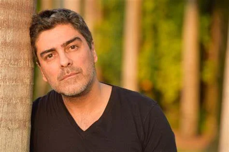 Junno Andrade testa positivo para a Covid e desfalca gravação no SBT