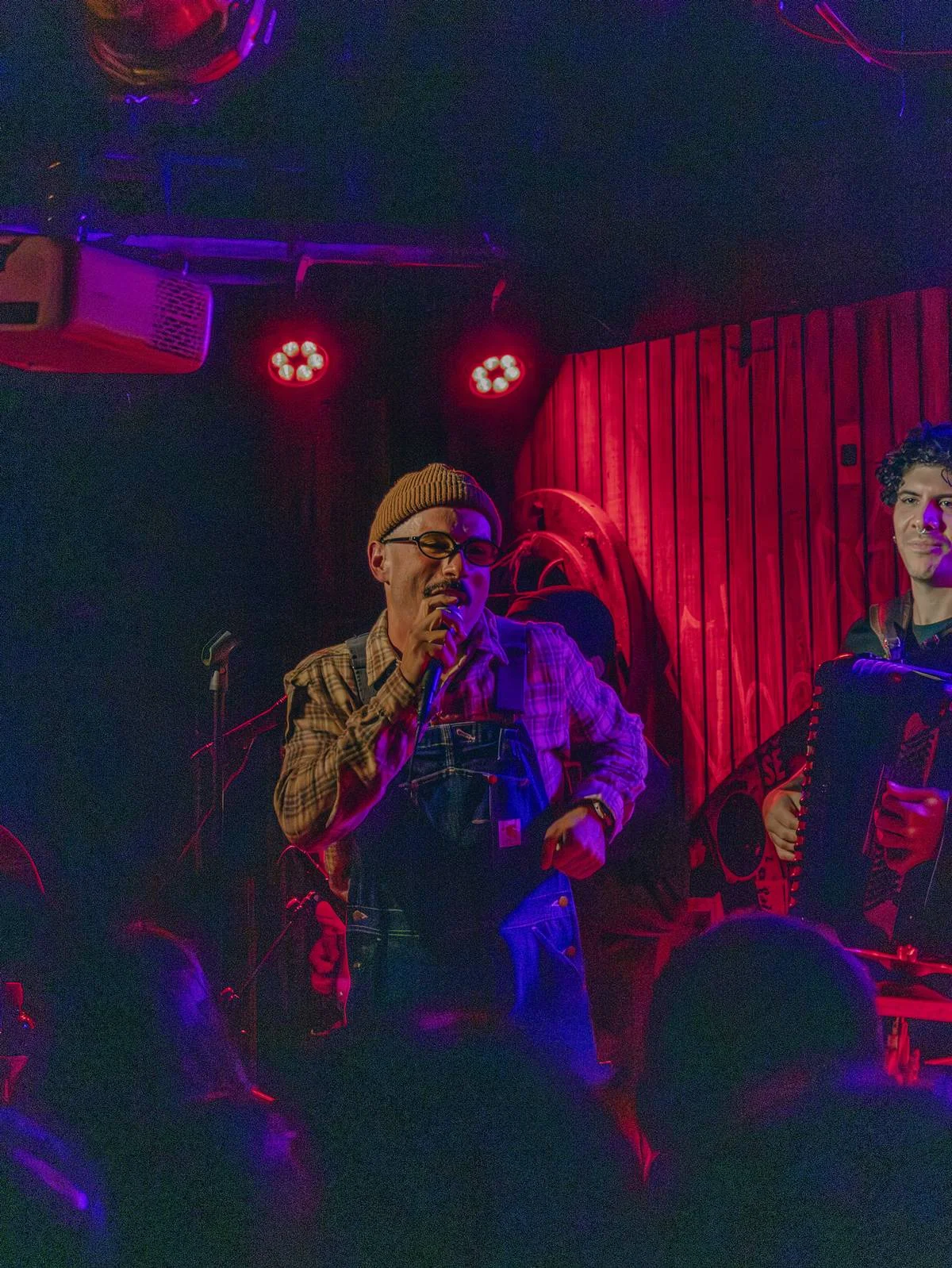 Em 2024, Ed e o tecladista da banda da capital paulista decidiram gravar cinco covers de forrós famosos na época do São João e o público aprovou o lançamento das músicas Em 2024, Ed e o tecladista da banda da capital paulista decidiram gravar cinco covers de forrós famosos na época do São João e o público aprovou o lançamento das músicas