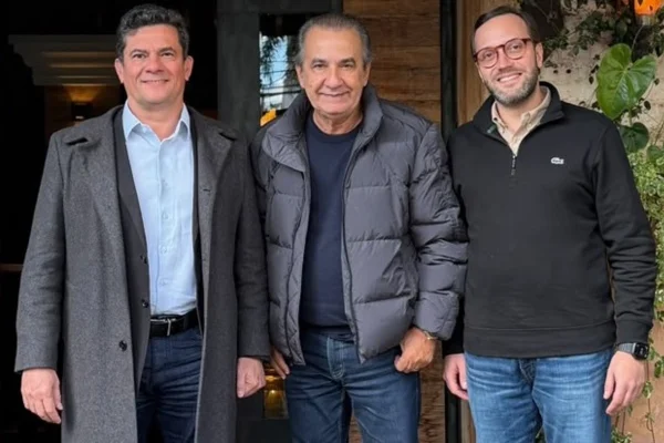 Pastor Silas Malafaia apoiará as candidaturas de Moro ao governo e de Barros e Deltan ao Senado