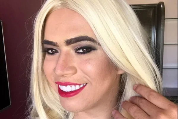 Youtuber Whindersson Nunes faz paródia de Naiara Azevedo: “Irmã gêmea”