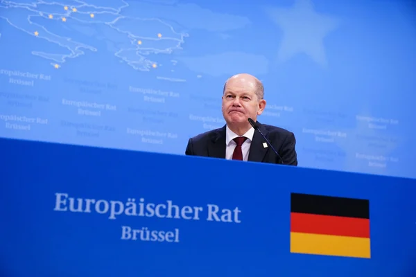Deutsche Bank: “Não há motivo para preocupação”, diz chanceler alemão