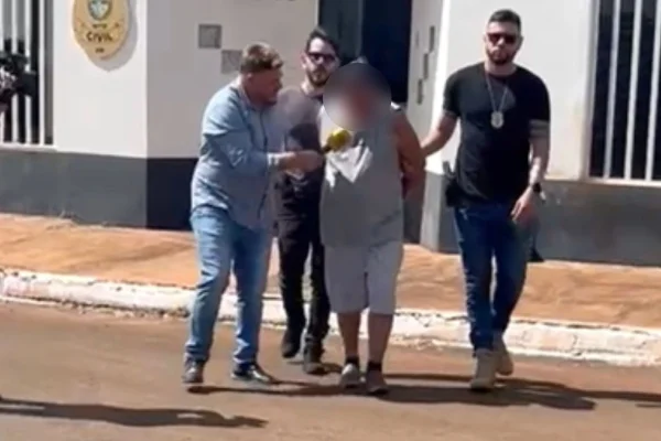 Imagem colorida, o suspeito foi preso após se masturbar na frente de mulheres- Metrópoles