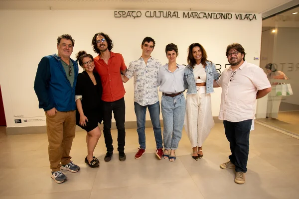 Casapark leva convidados a visita guiada pela exposição Terra Concreto