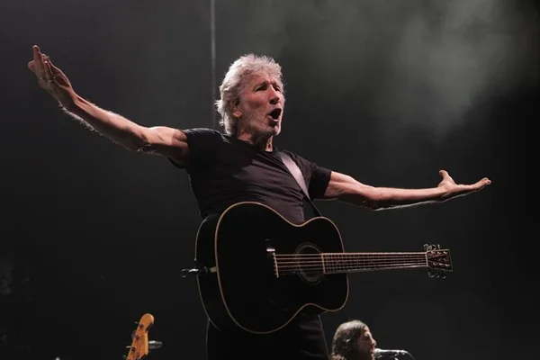 Pink Floyd anuncia transmissão de shows ao vivo pelo YouTube