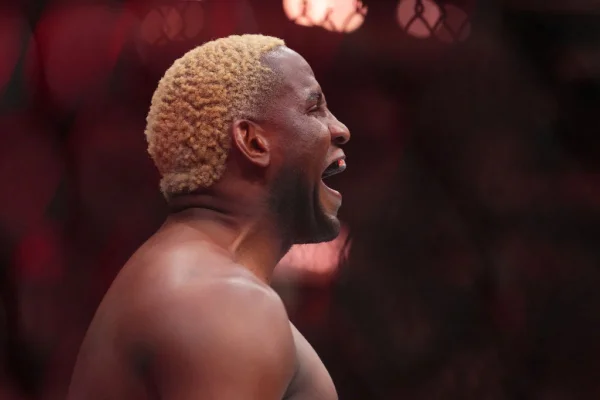 Imagem colorida de cubando ex-ufc que nocauteou brasileiro- Metrópoles