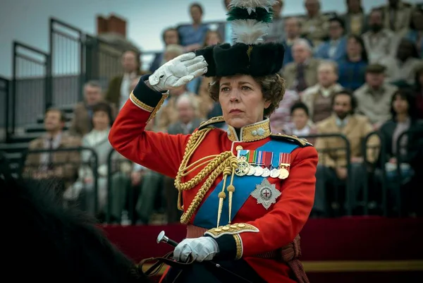 The Crown e filmes de Natal: veja estreias da Netflix em novembro