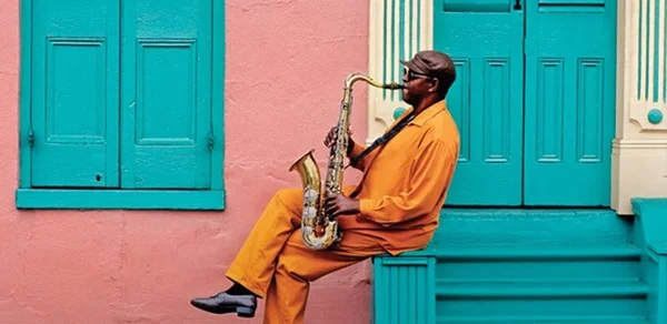 Nola Gastrobar traz comida e música típicas de Nova Orleans a Brasília