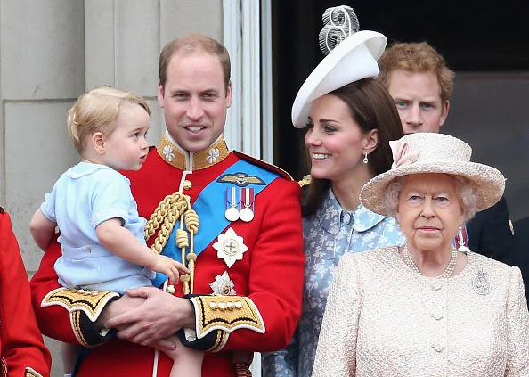 Kate Middleton revela forma afetuosa com que o filho chama a rainha
