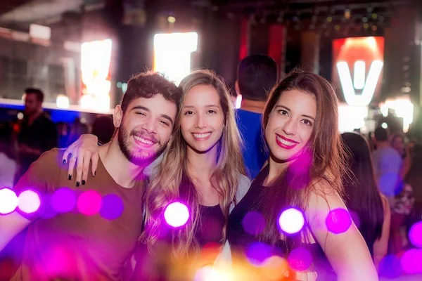 Guilherme Tavares, Isabela Monice e Tyffane Dristig Guilherme Tavares, Isabela Monice e Tyffane Dristig