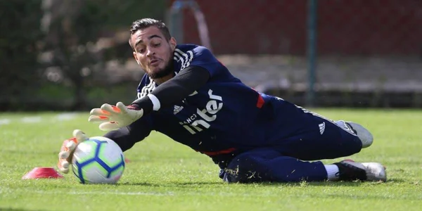 Goleiro Jean é solto após agredir esposa nos Estados Unidos