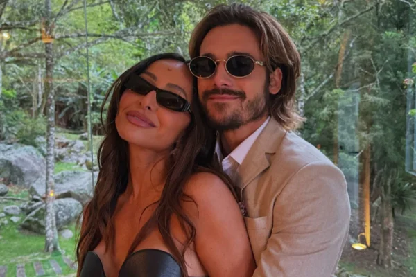 Sabrina Sato e Nicolas Prattes