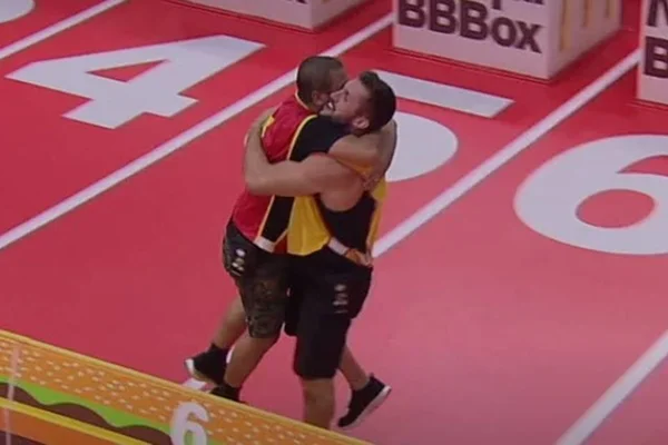 Arthur e Projota vencem Prova do Líder