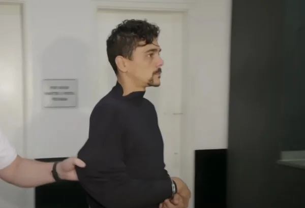 Imagem colorida de homem que matou frentista arrastado em SP