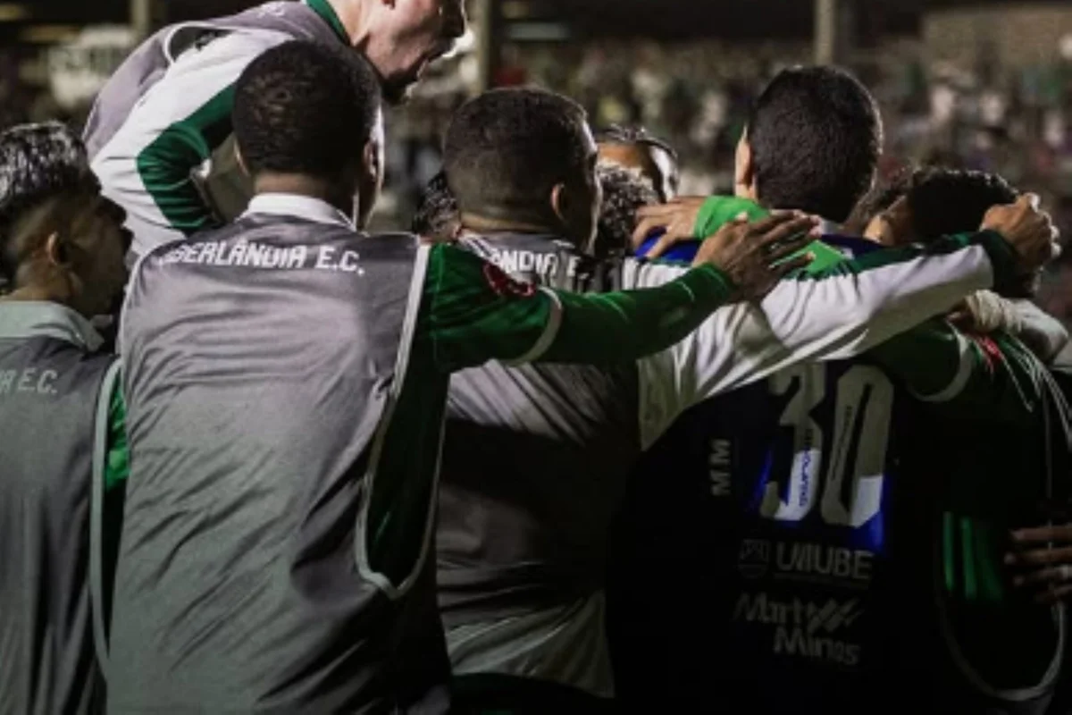 Uberlândia EC enfrenta Portuguesa-SP pelas oitavas de final da Série D do Brasileiro