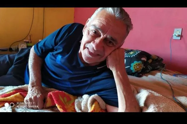 Idoso cai de maca em UPA, tem traumatismo e vai parar na UTI